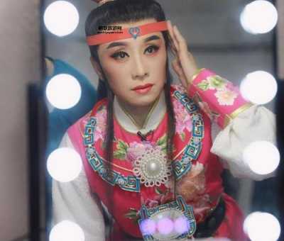 越剧吴凤花(她的魅力在哪里)