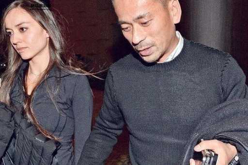 周柏豪父亲身份揭秘：洗米华背后的故事