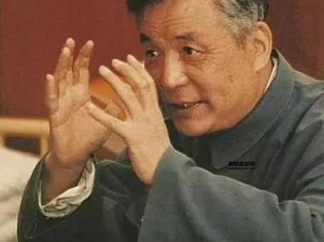蒋南翔：开创中国现代科研管理的先驱