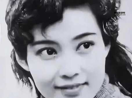 潘虹个人简介：多次斩获影后桂冠的演艺生涯