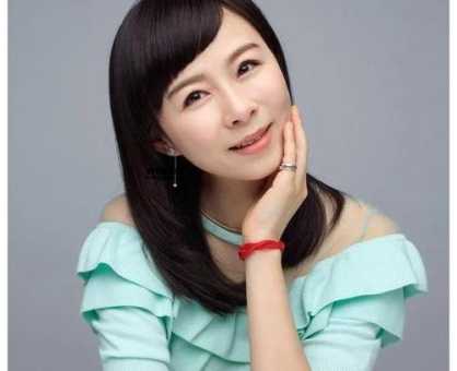 周瑾个人资料揭秘：多才多艺的主持人背后故事