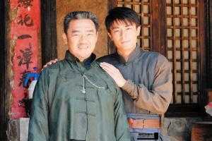 新一剪梅剧情解析：三角纠葛与恩怨情仇的全新演绎