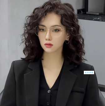 齐刘海短发造型怎么打理？学会这些技巧！
