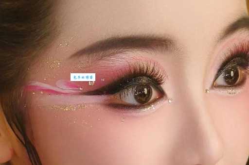 舞台妆怎么化好看？新手也能学会的化妆技巧！