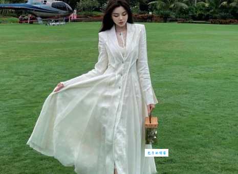 纱裙搭配什么鞋子好看？这几种鞋子搭配起来巨美！