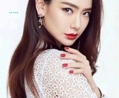深扒戚薇个人资料：从选秀到乘风破浪的女王之路