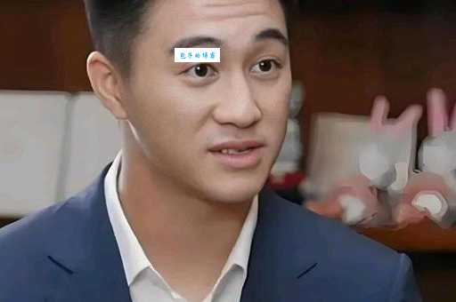 何猷君怎么读 名字读音和家庭背景全解析