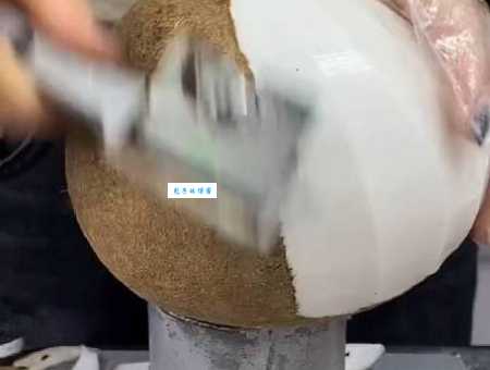 削个椰子皮是什么意思看完你就明白了