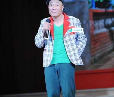 刘小光为什么火 二人转演员的独特魅力解析