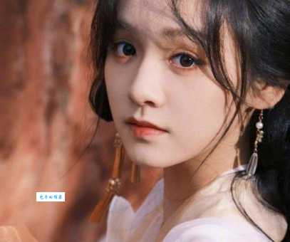 贺美琦演艺生涯盘点那些年唱过的经典歌曲