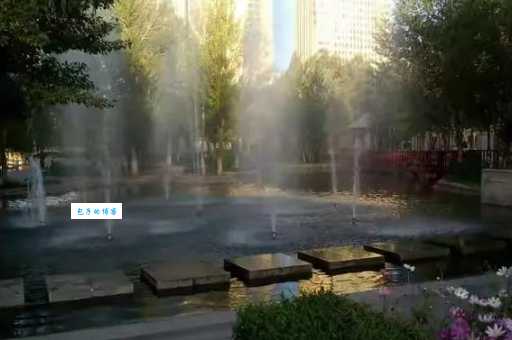 灿烂夺目到底什么意思?这些例子帮你理解!