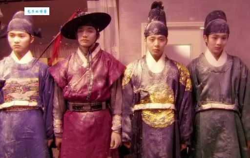 屋塔房王世子剧情分集介绍结局是什么?看完不再追剧焦虑!