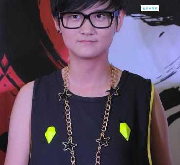 段林希个人资料全解析!从酒吧歌手到快女冠军的奋斗史