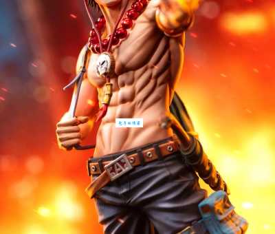 海贼王艾斯是谁？他与白胡子海贼团的故事！