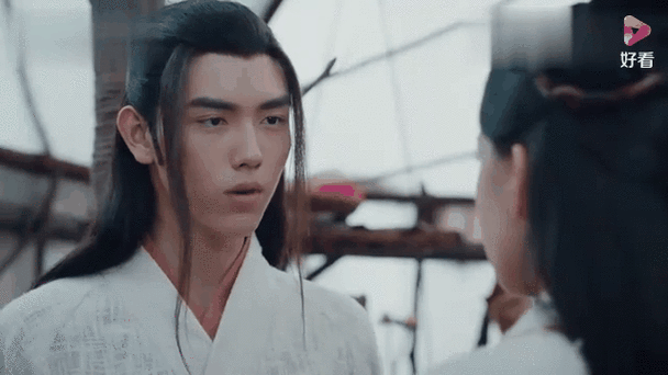 天醒之路路平的父母是谁？深入分析剧情线索！